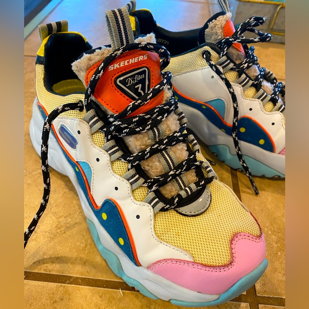 Skechers Planet BT21 DLites 3 Women’s Size 8